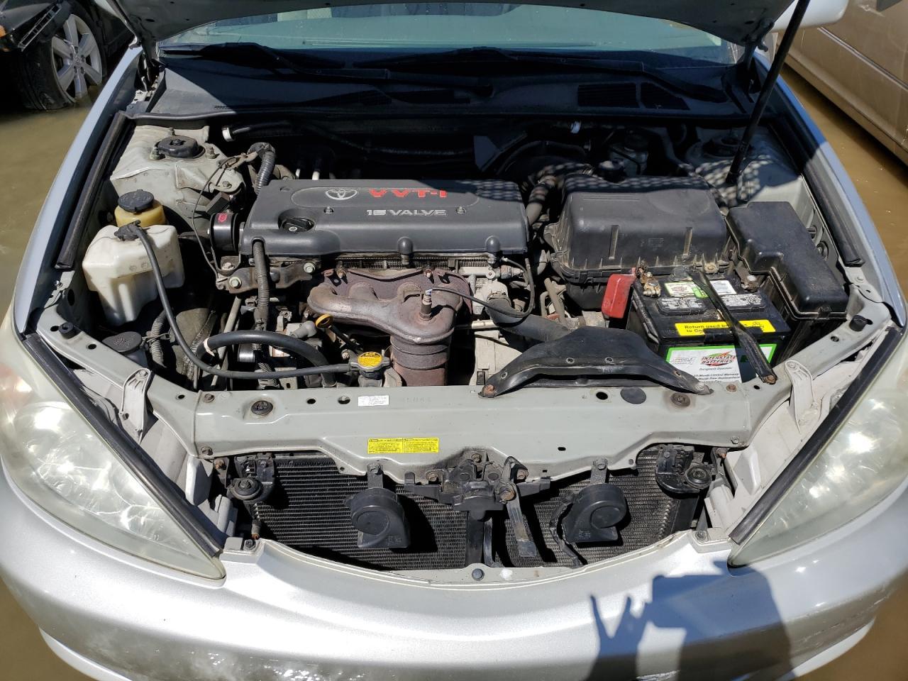 2004 TOYOTA CAMRY