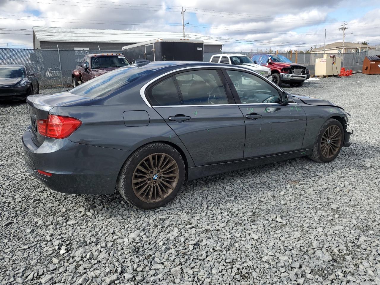 2014 BMW 3 SERIES