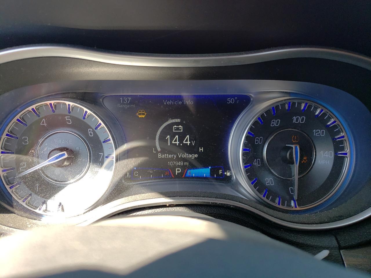 2017 CHRYSLER 300