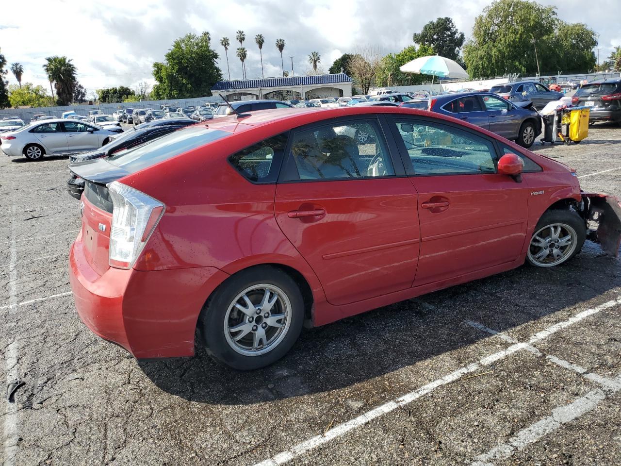 2011 TOYOTA PRIUS