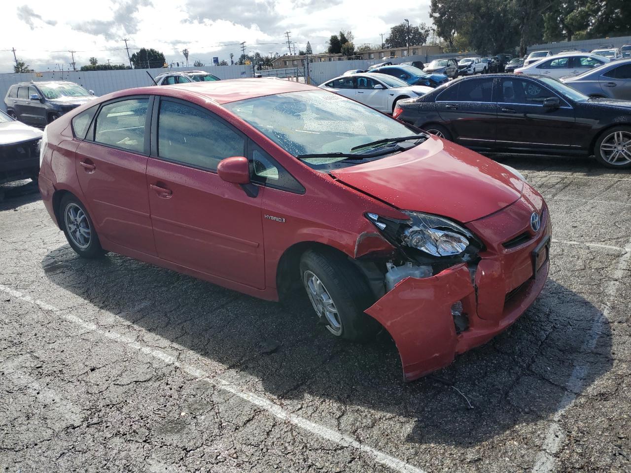 2011 TOYOTA PRIUS