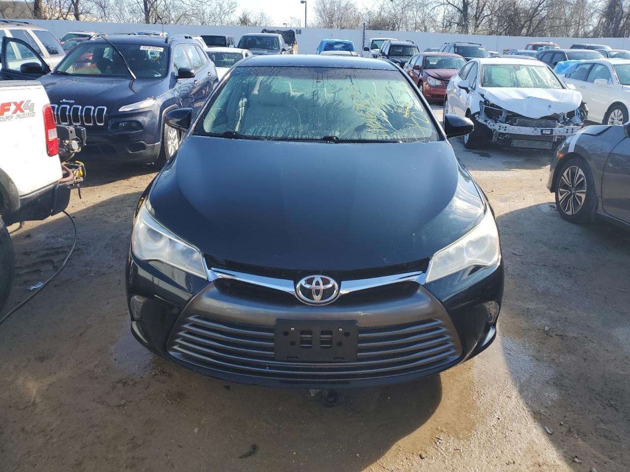 2015 TOYOTA CAMRY