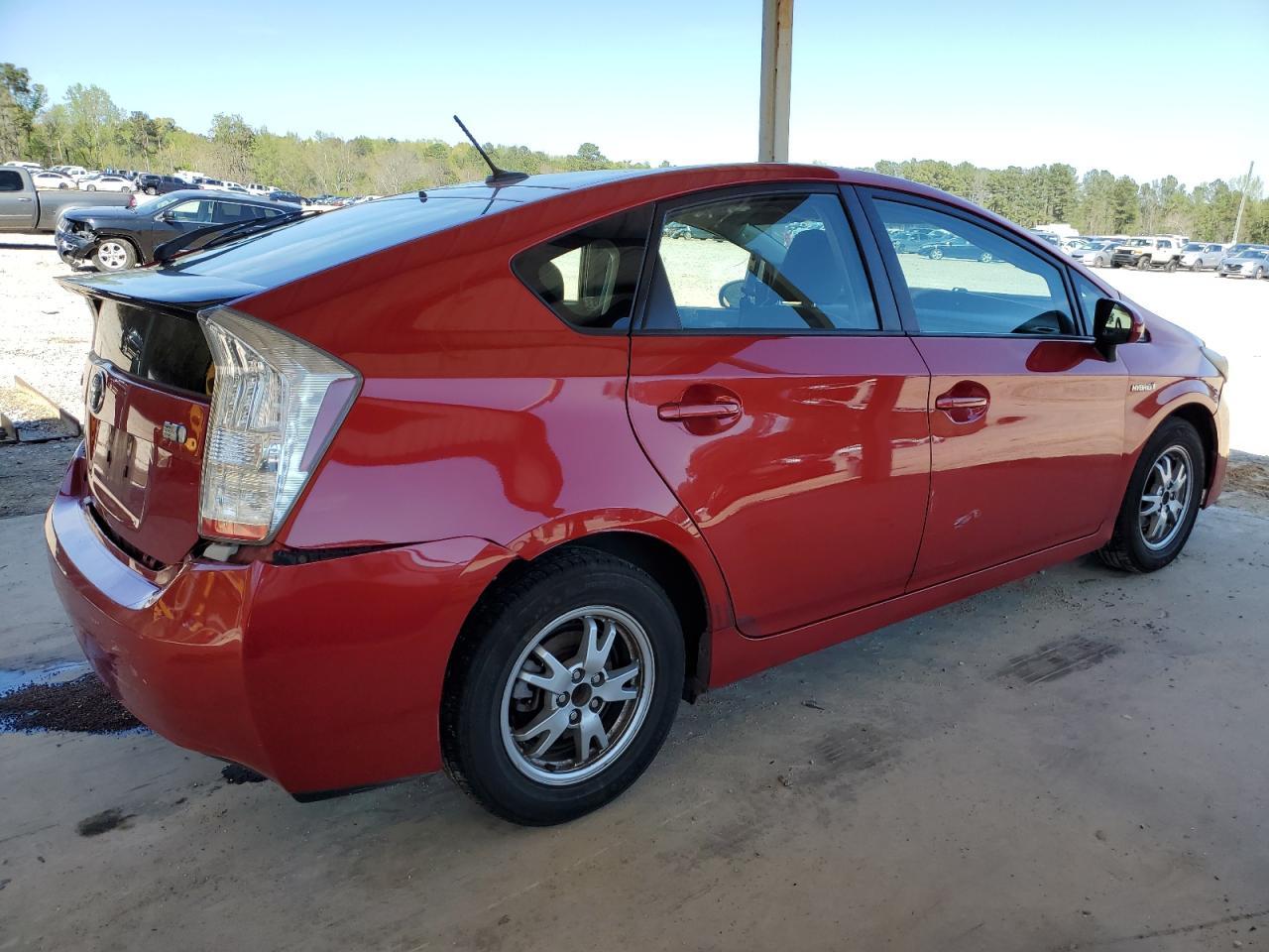 2011 TOYOTA PRIUS