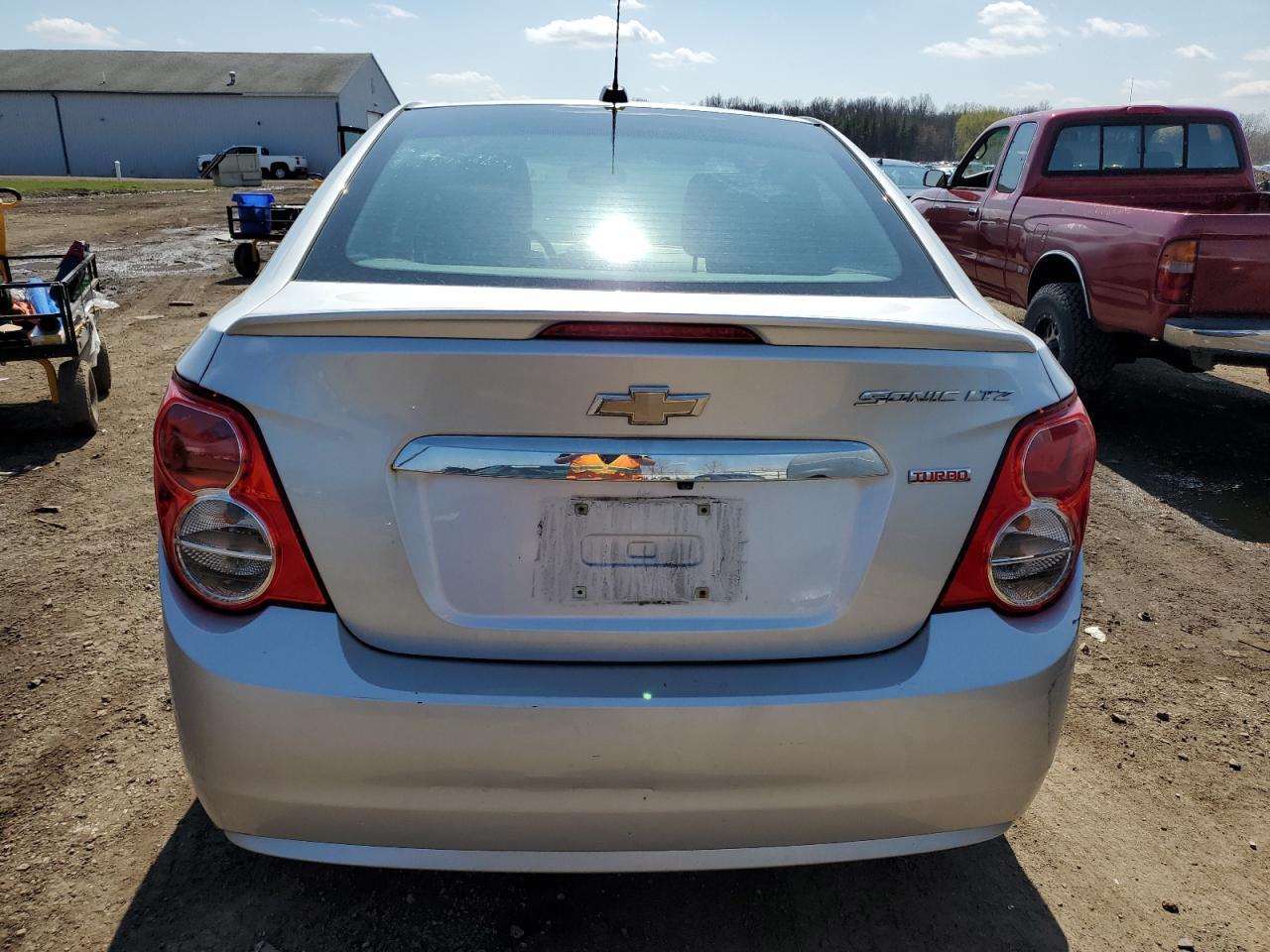2015 CHEVROLET SONIC