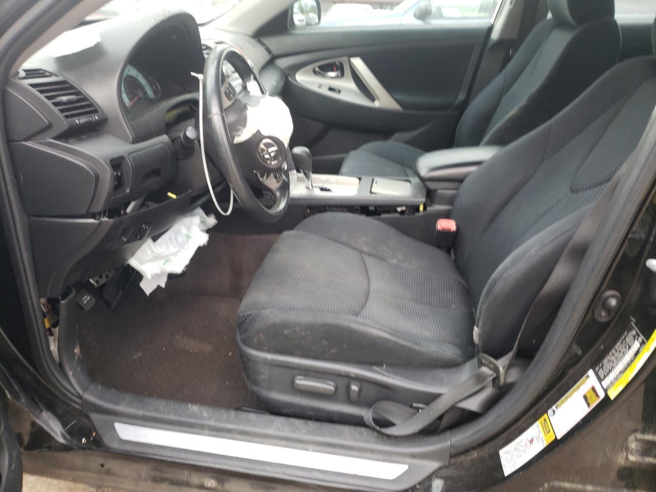 2011 TOYOTA CAMRY
