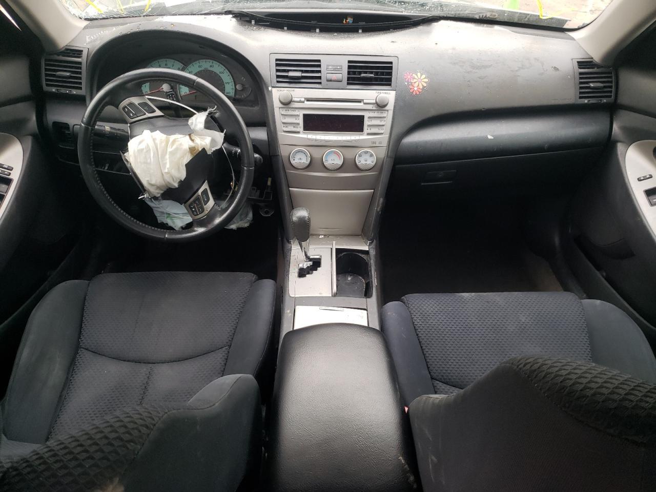 2011 TOYOTA CAMRY
