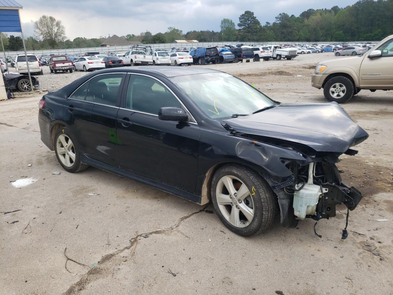 2011 TOYOTA CAMRY