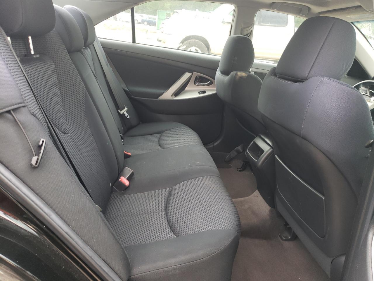 2011 TOYOTA CAMRY