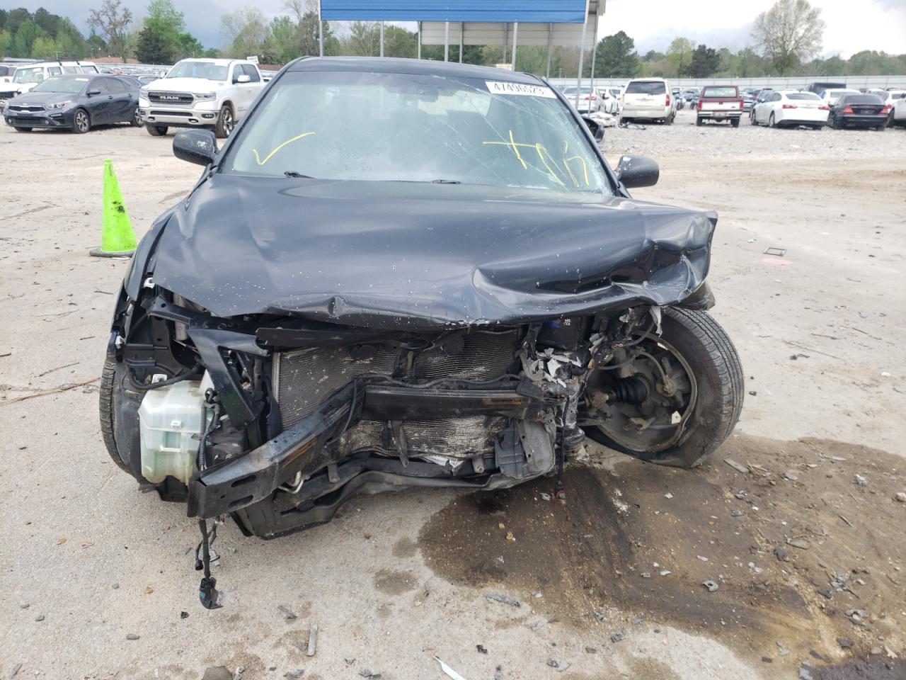 2011 TOYOTA CAMRY