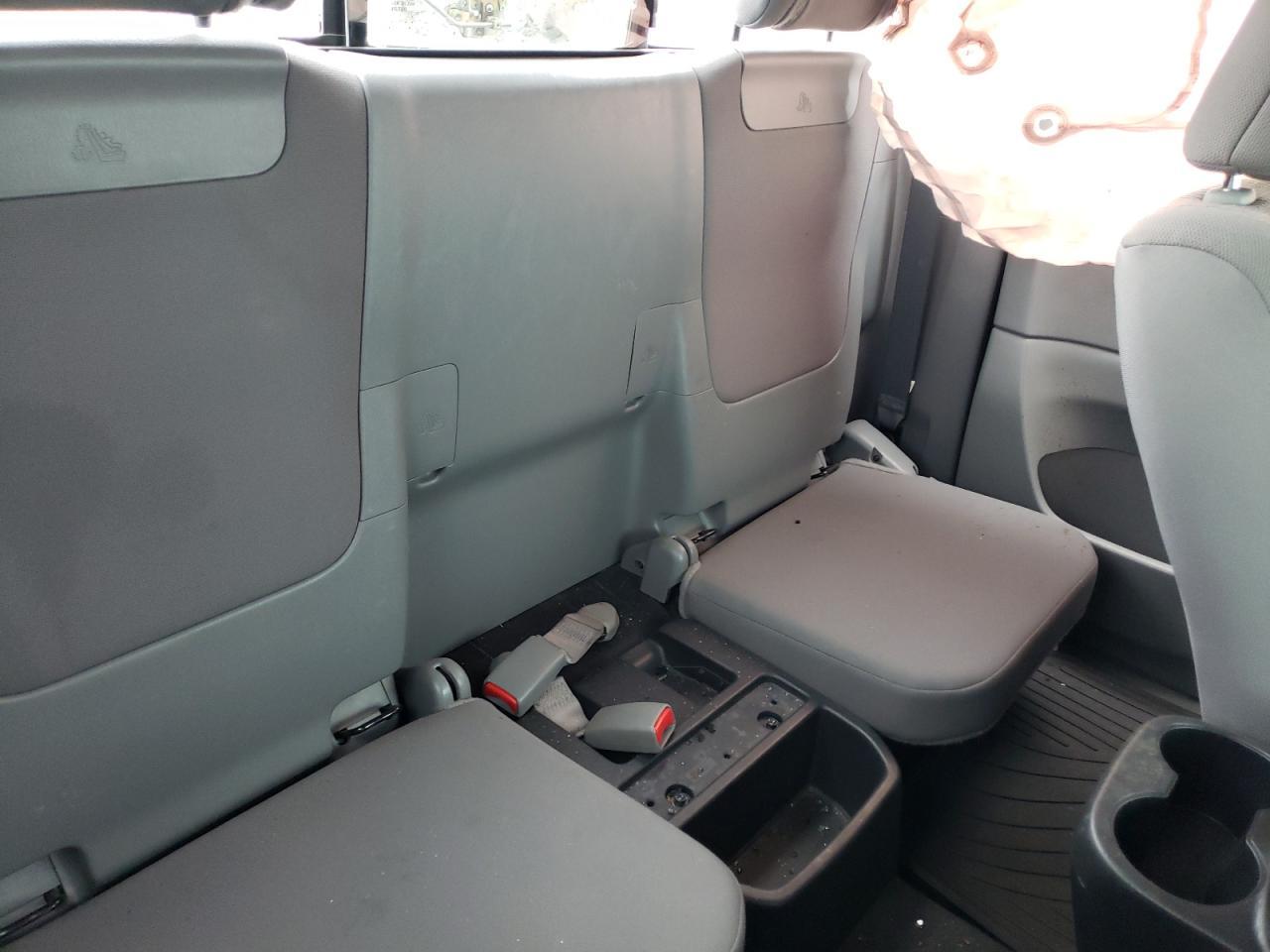 2012 TOYOTA TACOMA