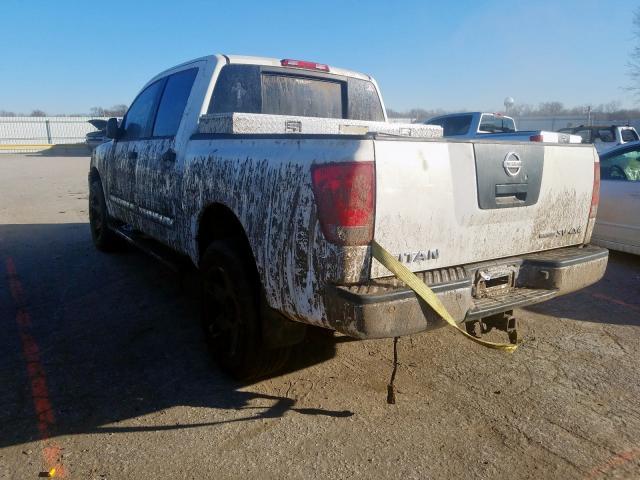2011 NISSAN Titan