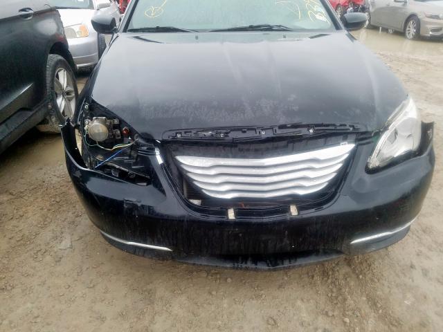 2013 CHRYSLER 200