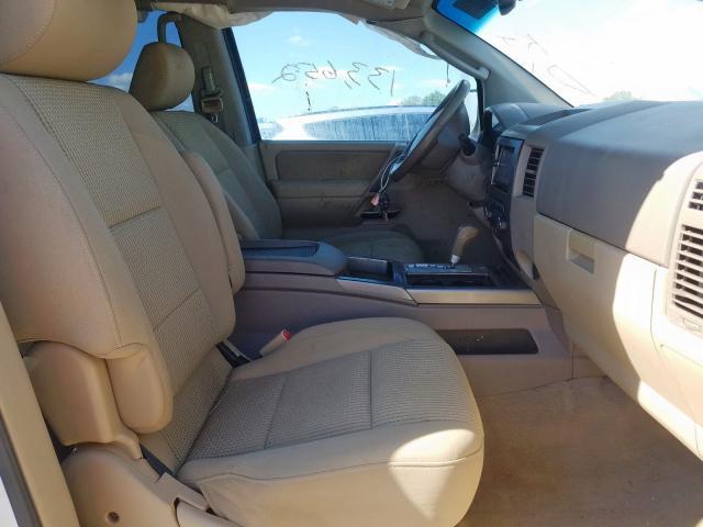 2011 NISSAN Titan