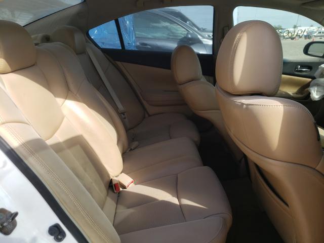 2010 NISSAN Maxima