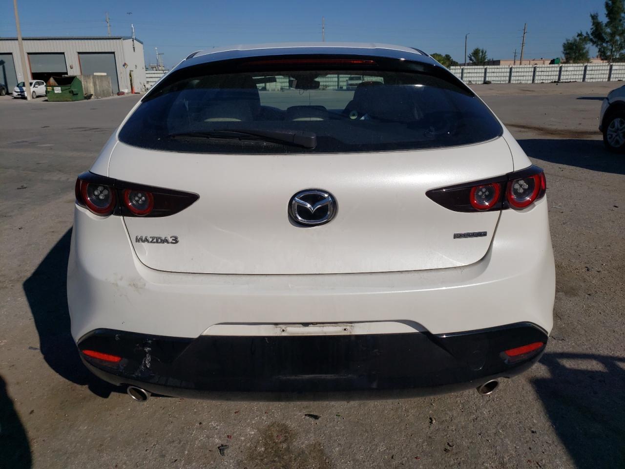 2021 MAZDA 3