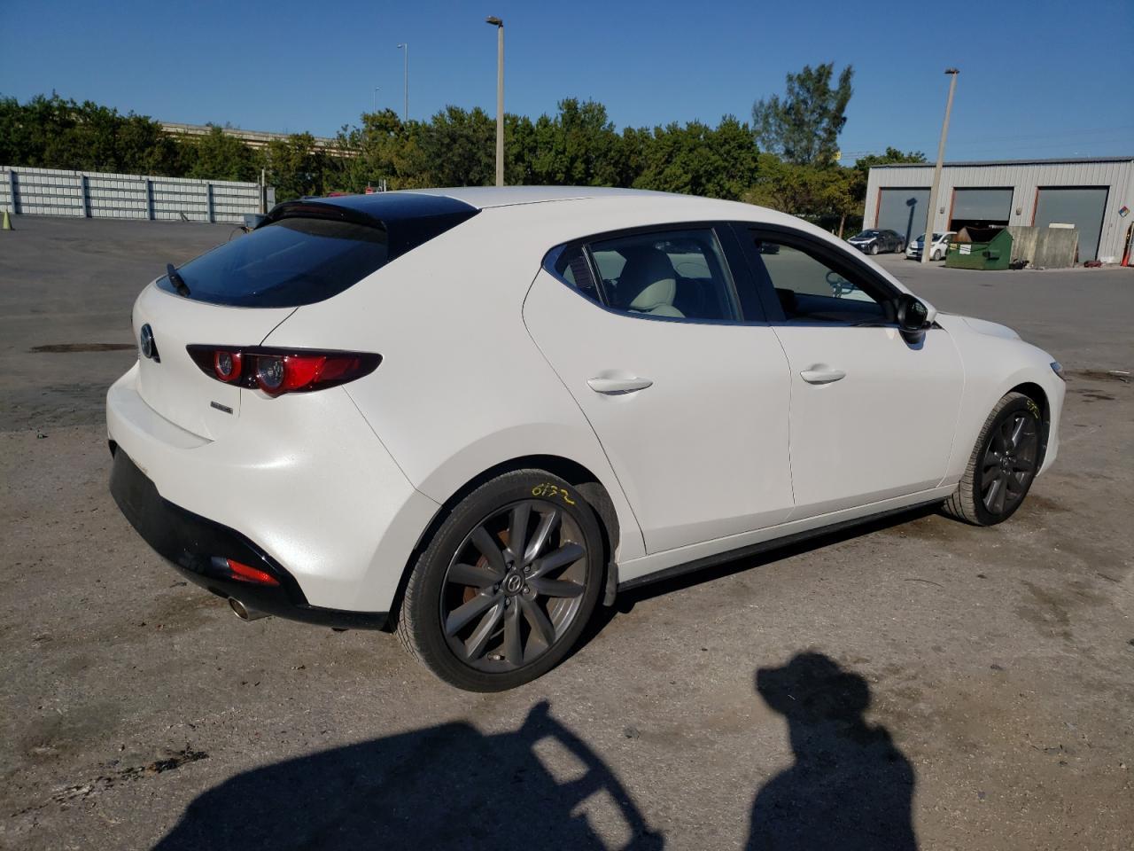 2021 MAZDA 3