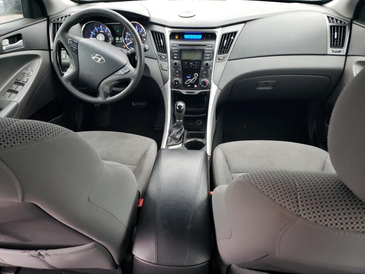 2012 HYUNDAI SONATA