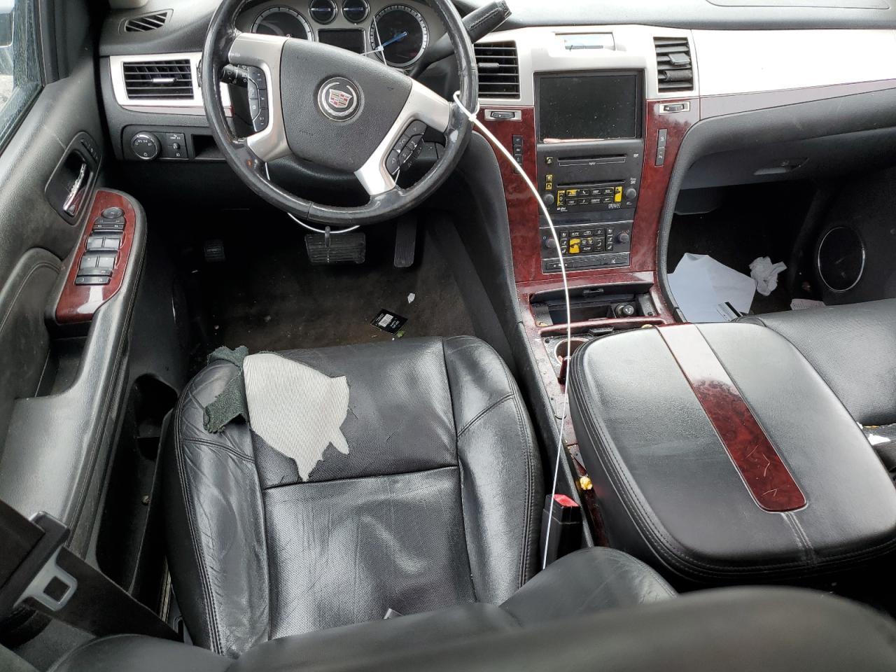 2009 CADILLAC ESCALADE