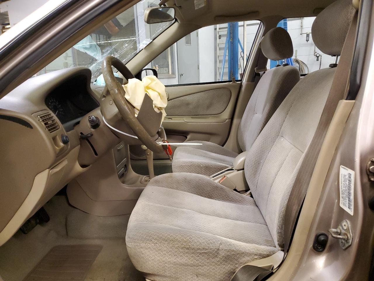 2000 TOYOTA COROLLA