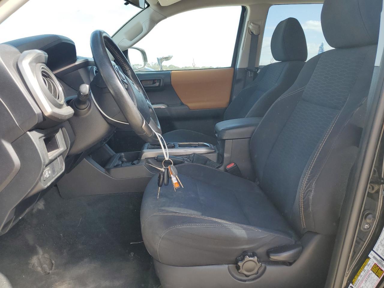 2016 TOYOTA TACOMA