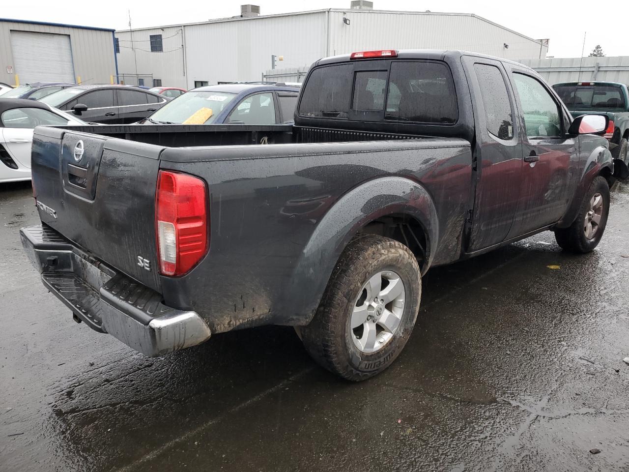 2010 NISSAN Frontier