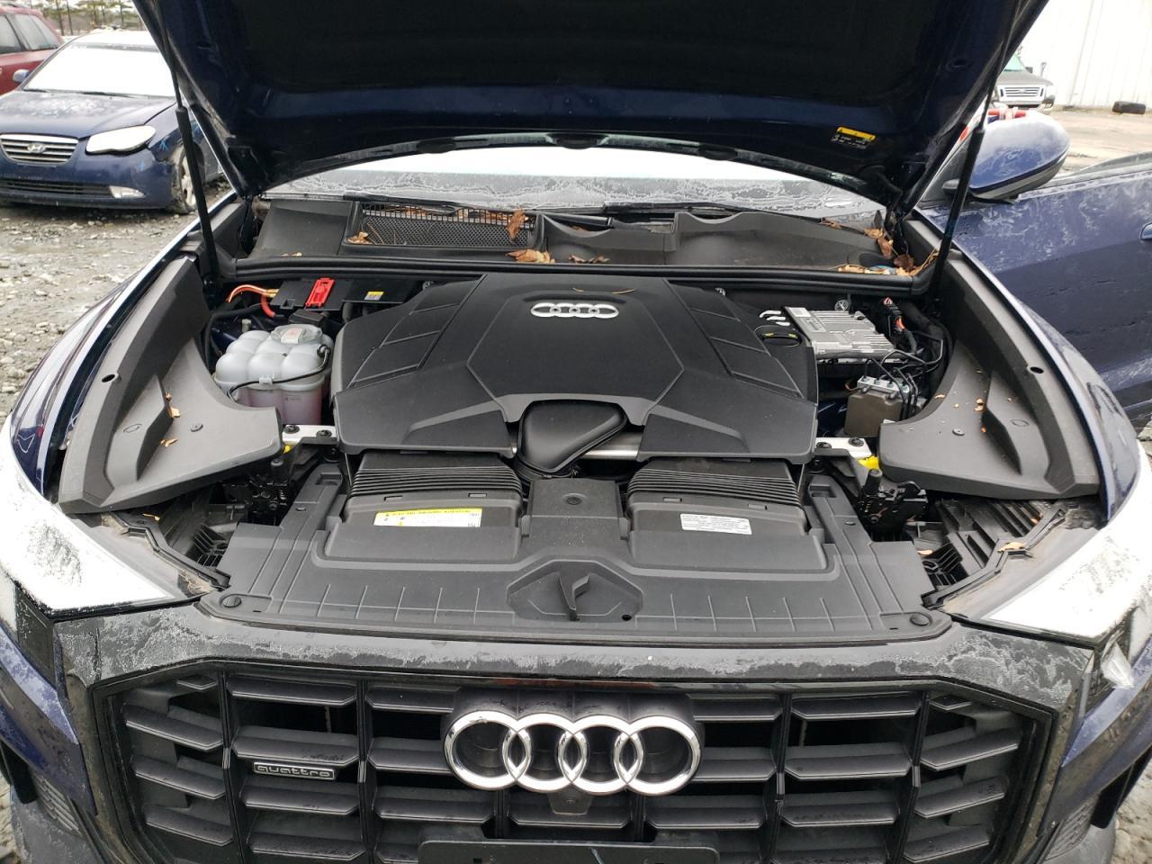 2020 AUDI Q8