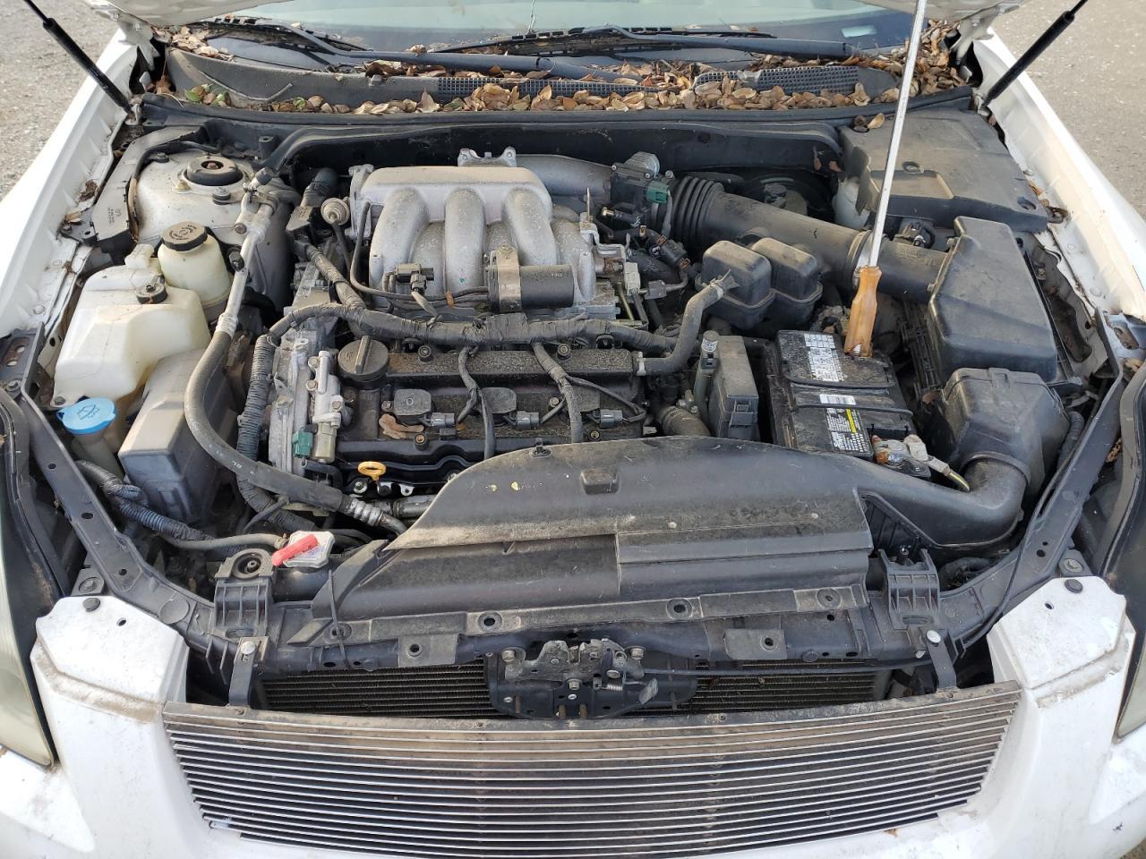2004 NISSAN Maxima