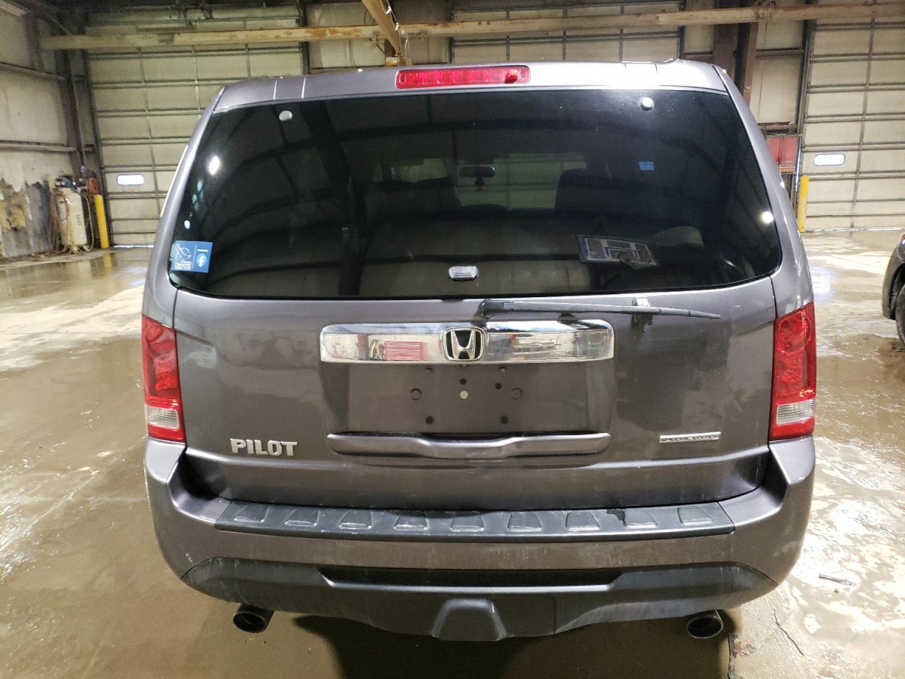 2015 HONDA PILOT