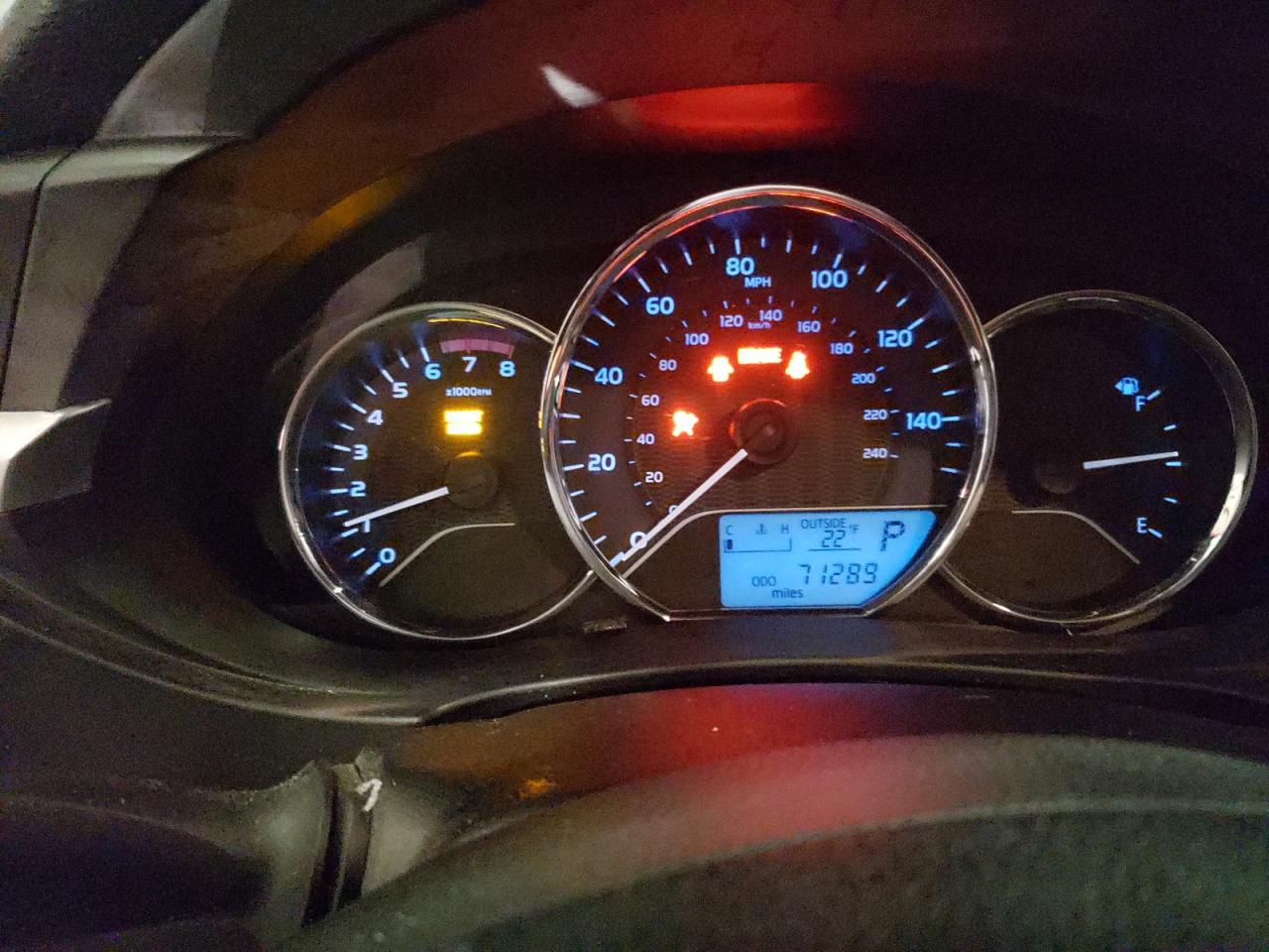 2015 TOYOTA COROLLA