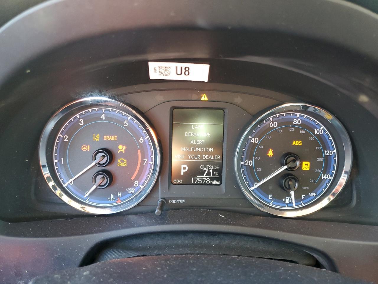 2018 TOYOTA COROLLA