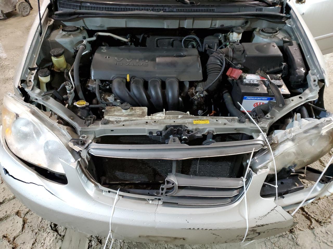 2004 TOYOTA COROLLA