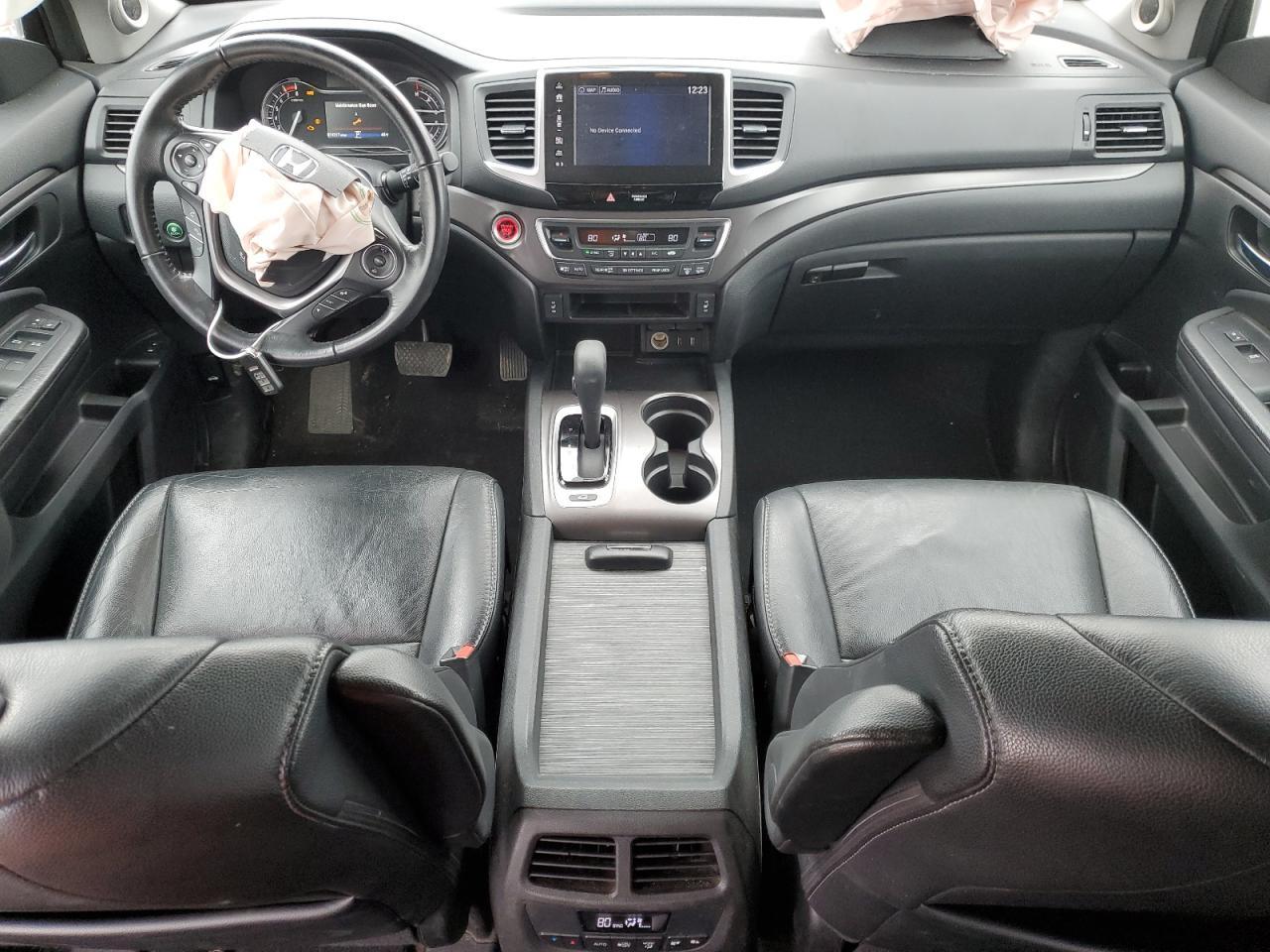2017 HONDA PILOT
