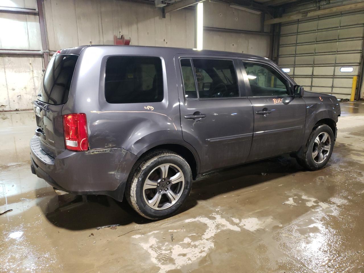 2015 HONDA PILOT