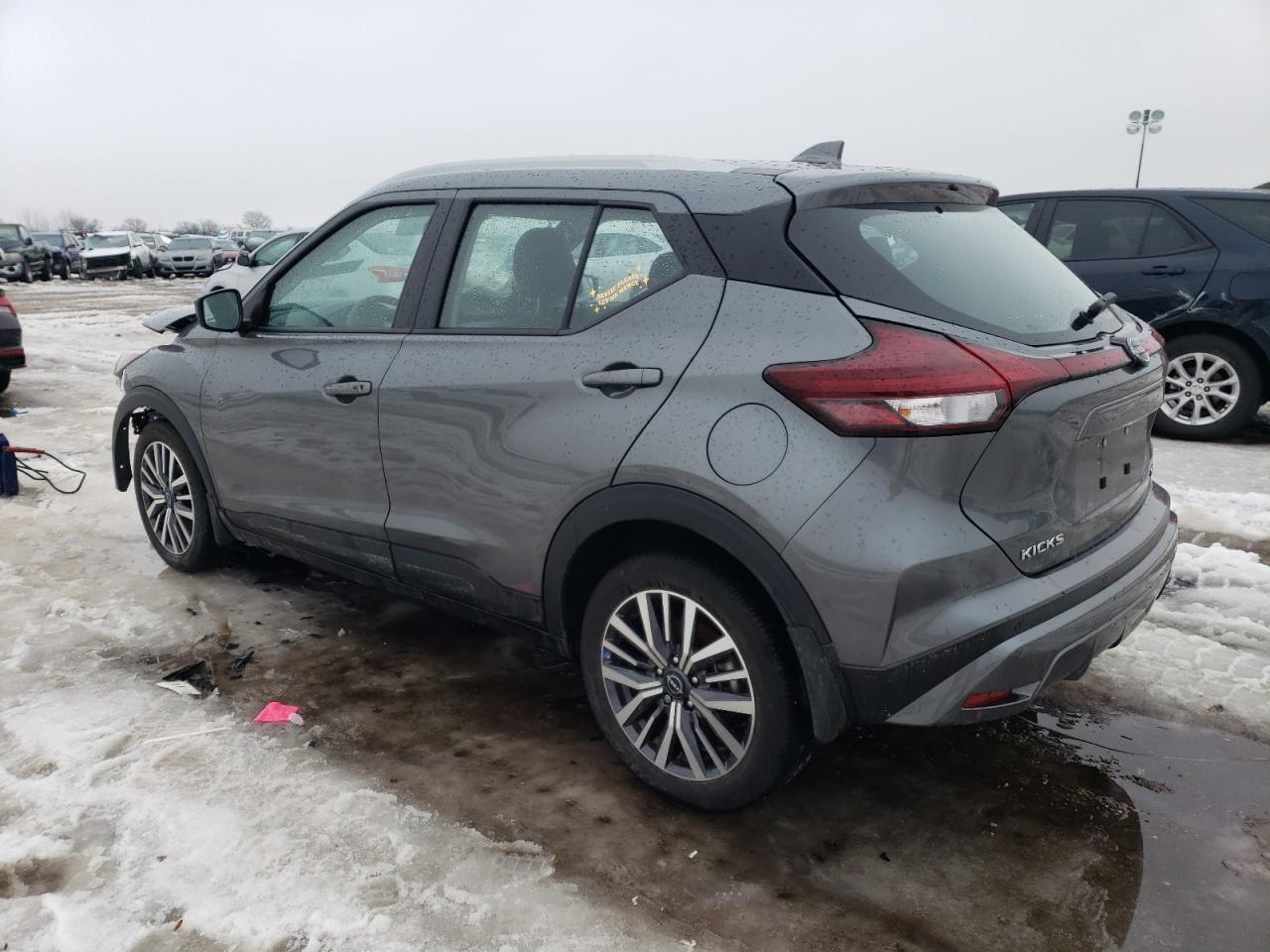 2023 NISSAN KICKS
