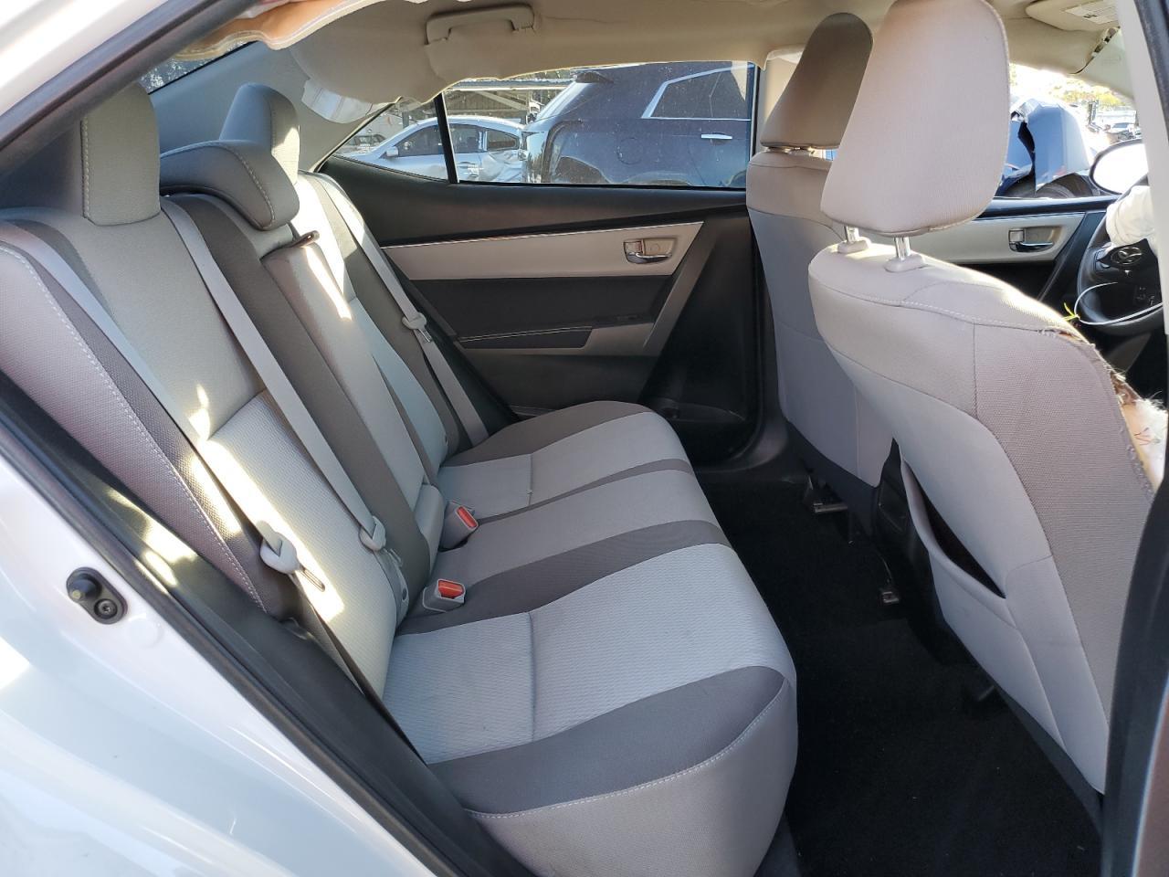 2018 TOYOTA COROLLA