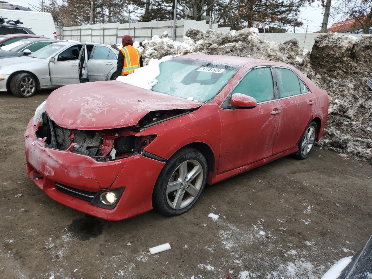 2013 TOYOTA CAMRY