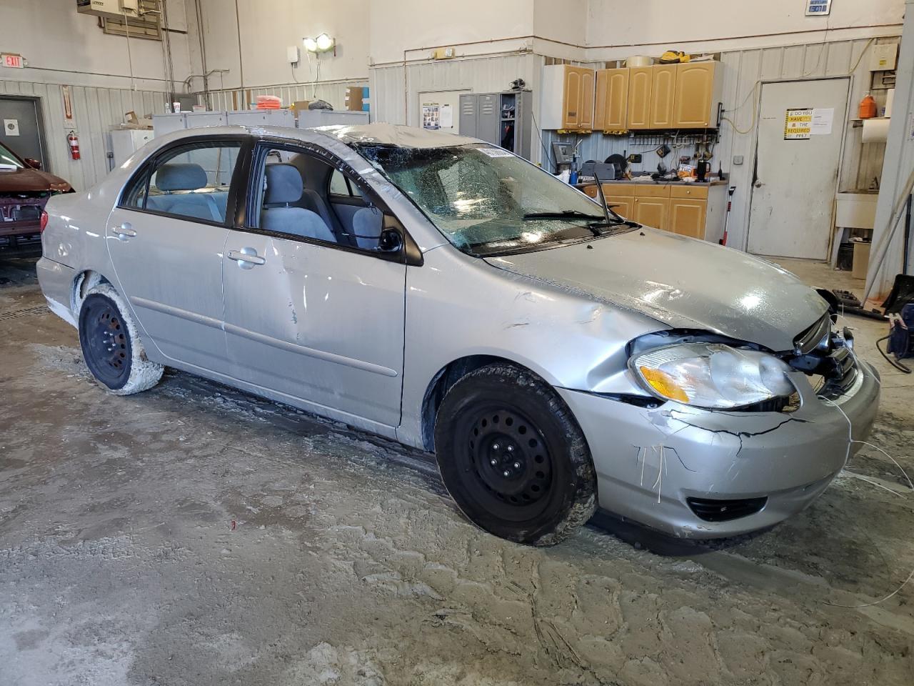 2004 TOYOTA COROLLA