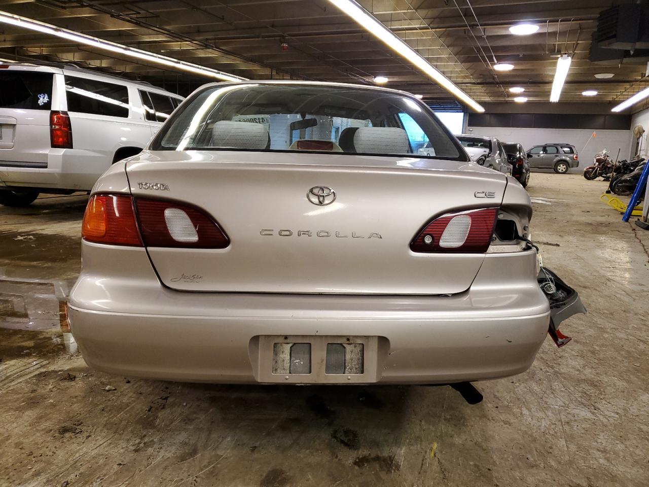2000 TOYOTA COROLLA