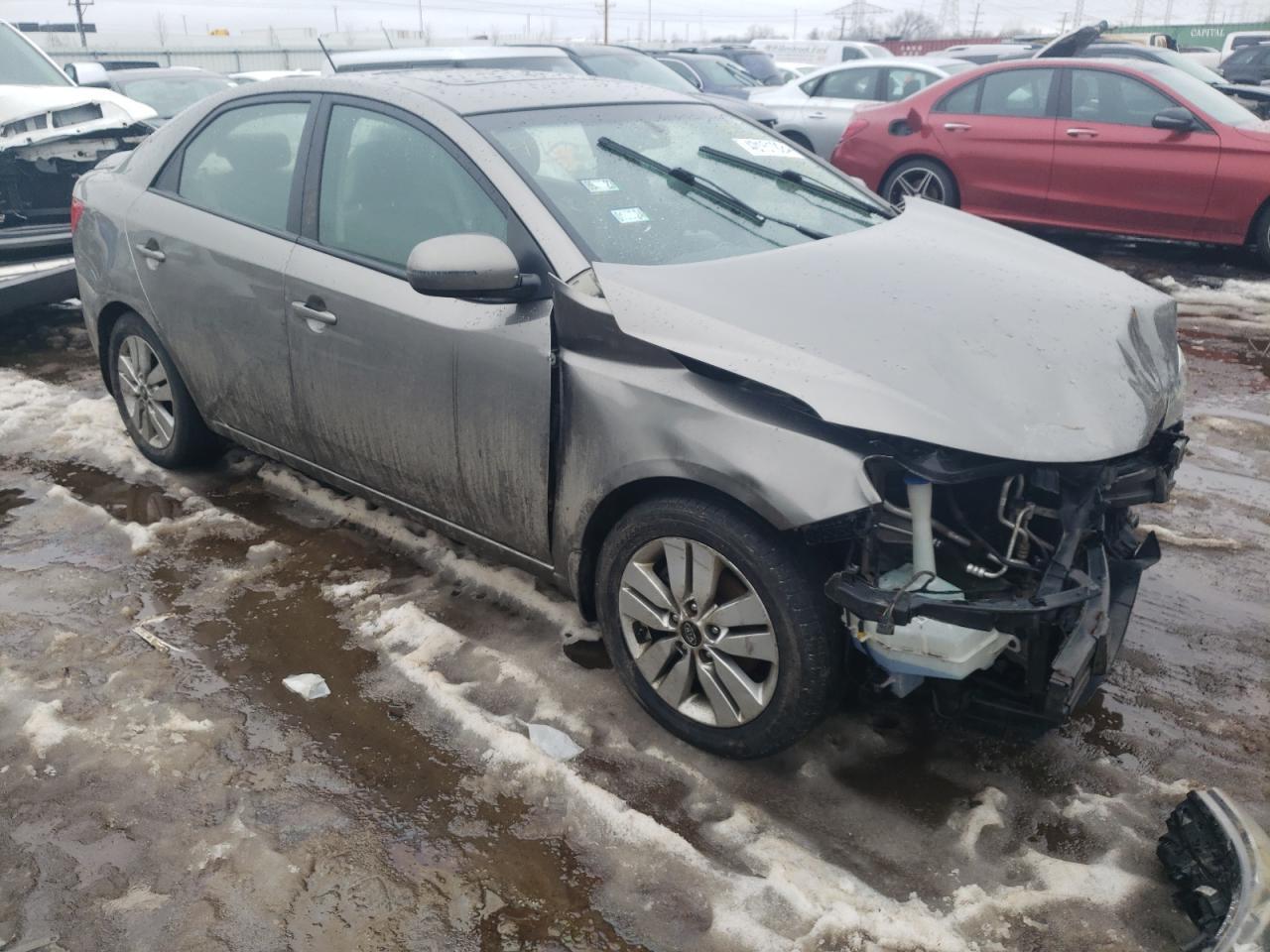 2013 KIA FORTE