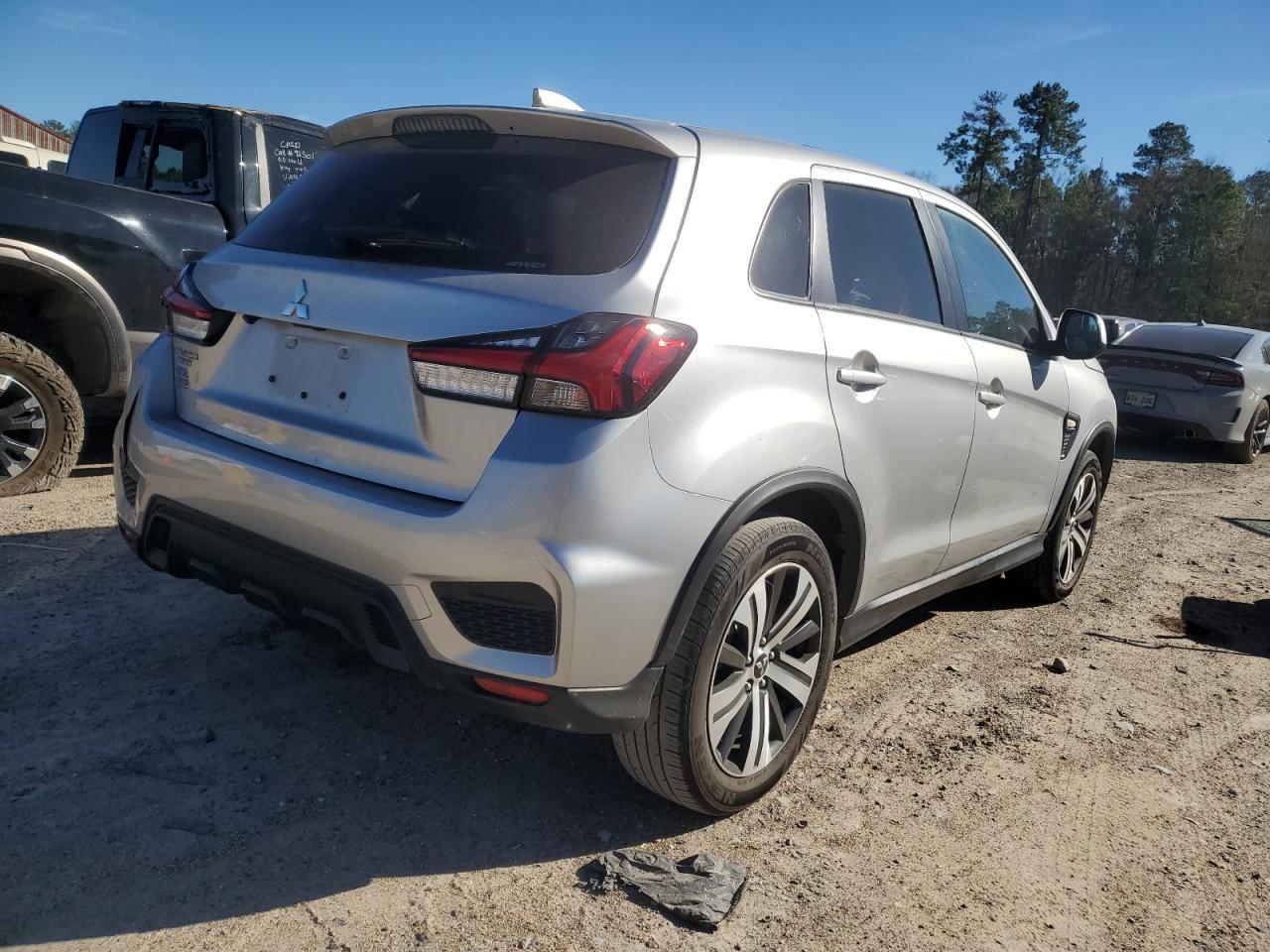 2022 MITSUBISHI outlander