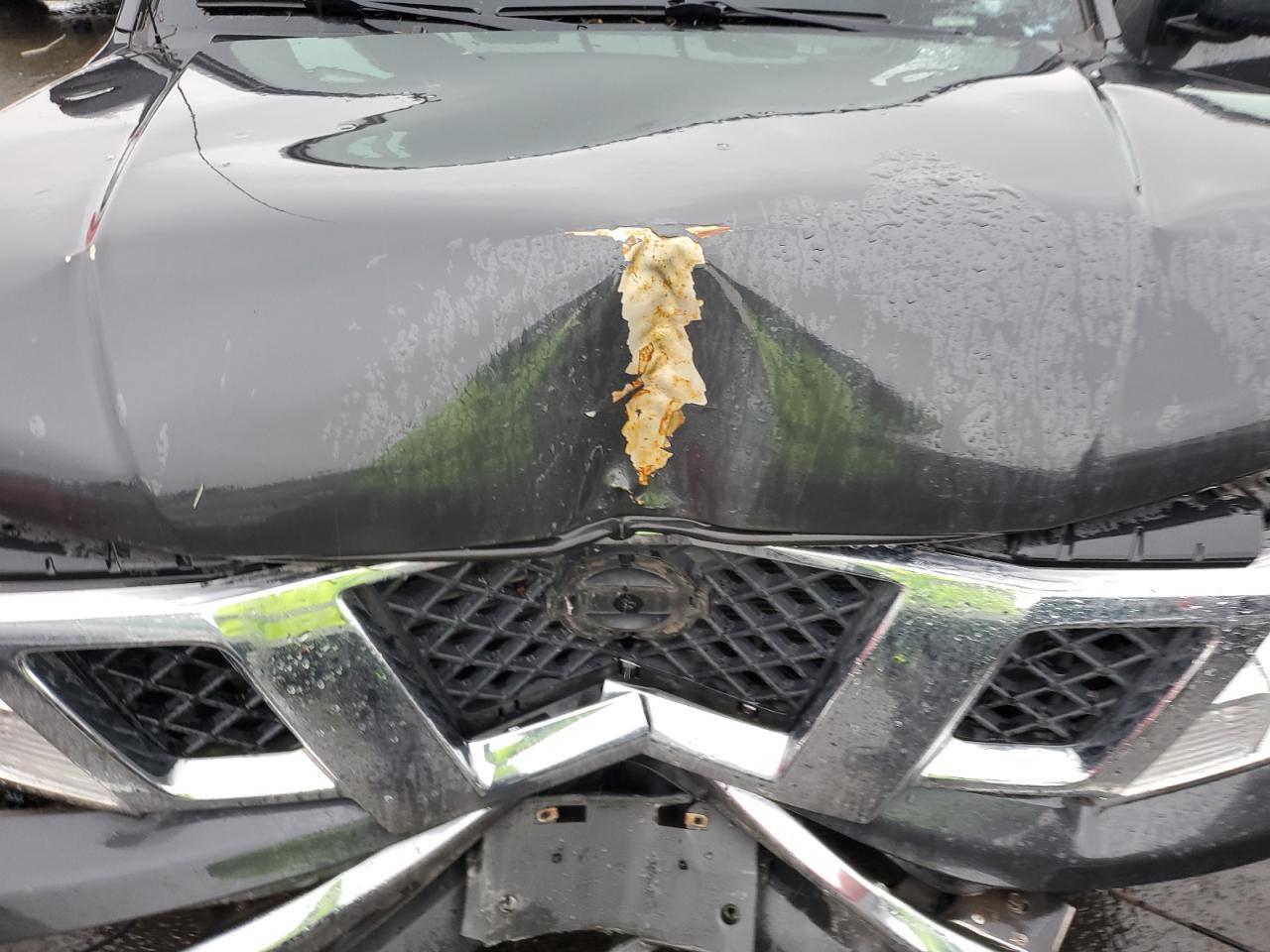 2010 NISSAN Frontier