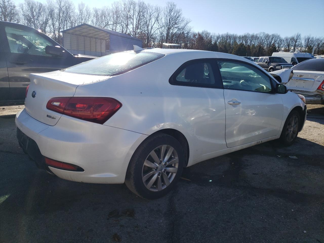 2014 KIA FORTE