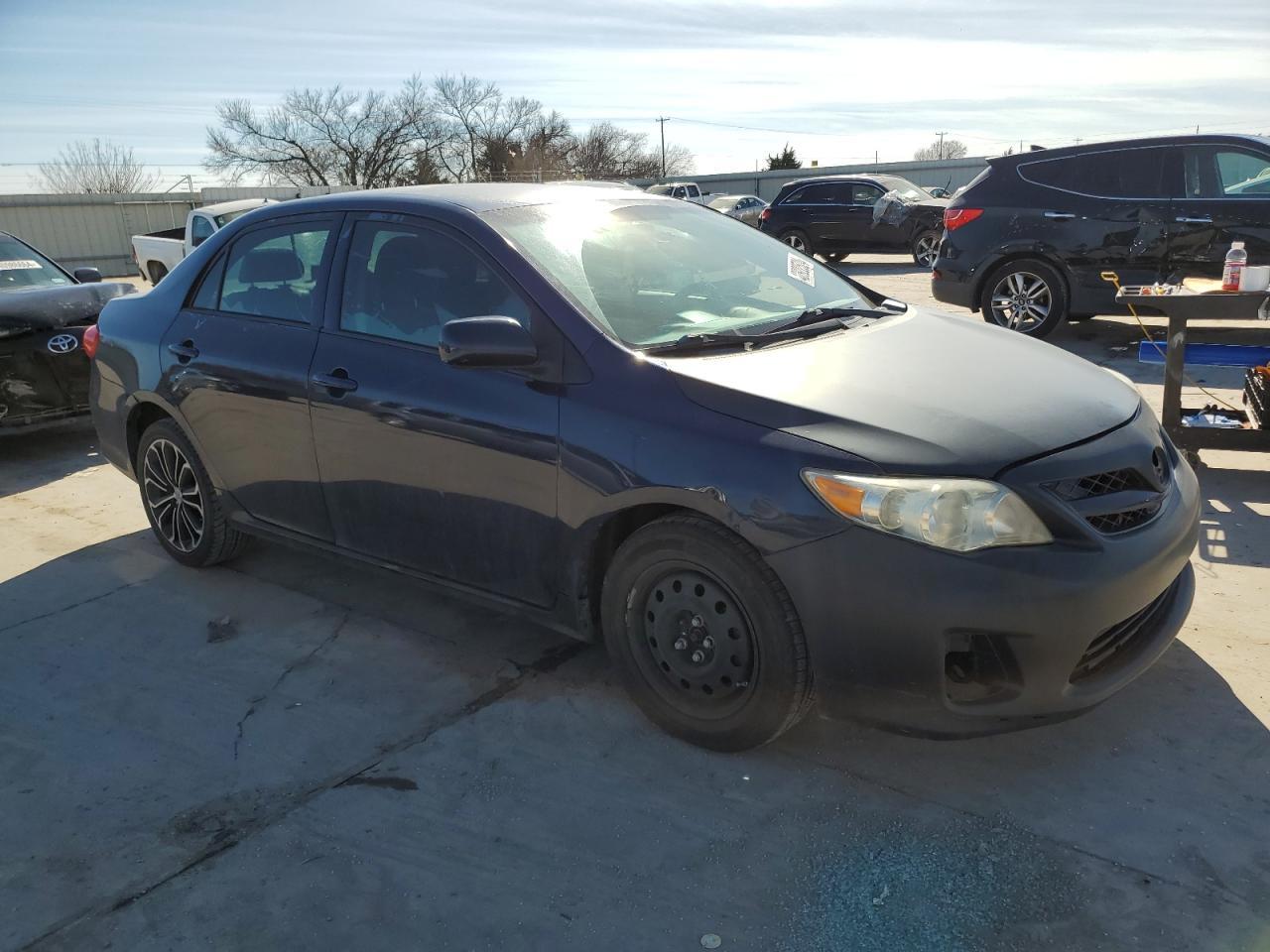 2013 TOYOTA COROLLA