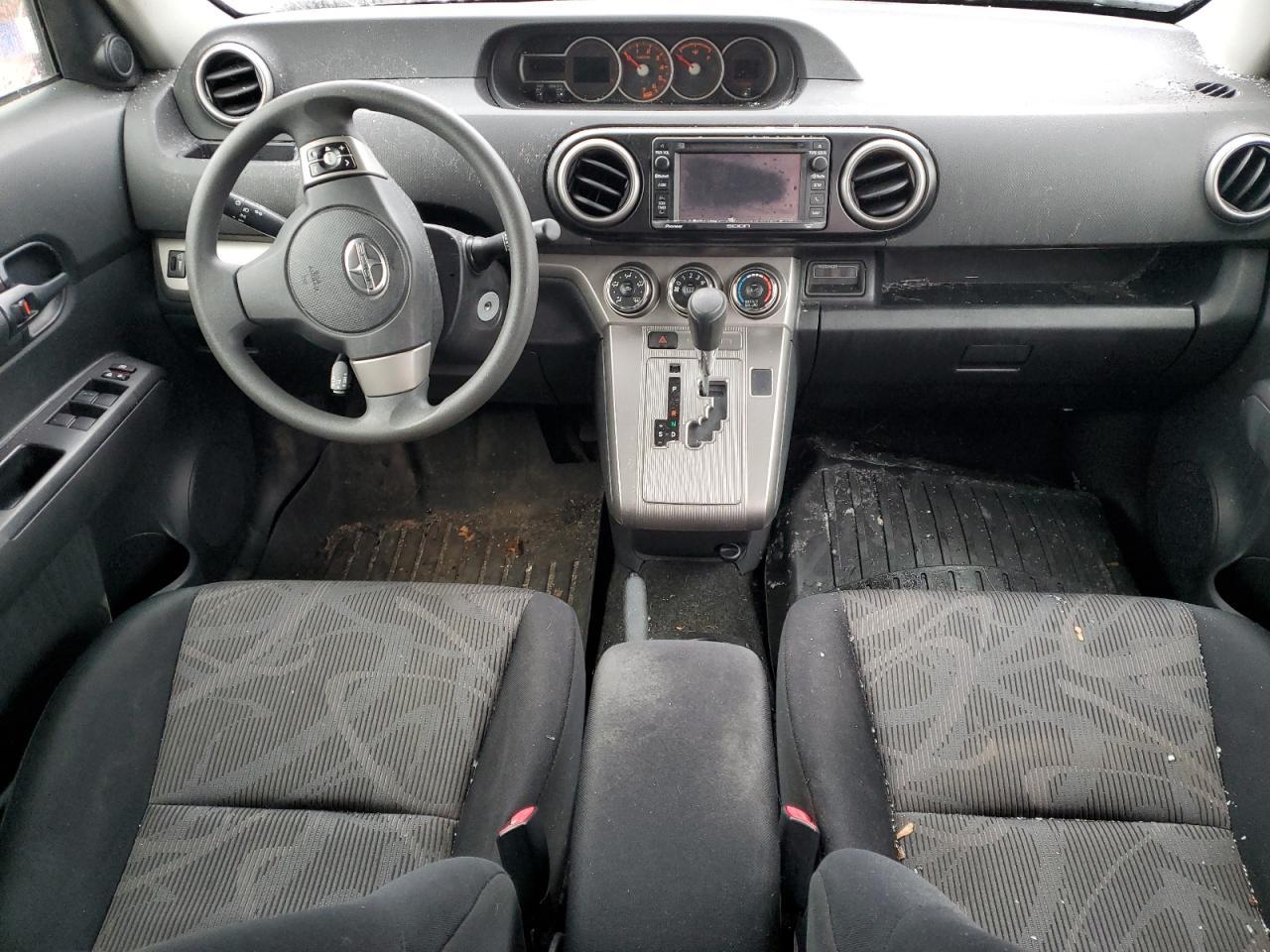 2015 TOYOTA SCION