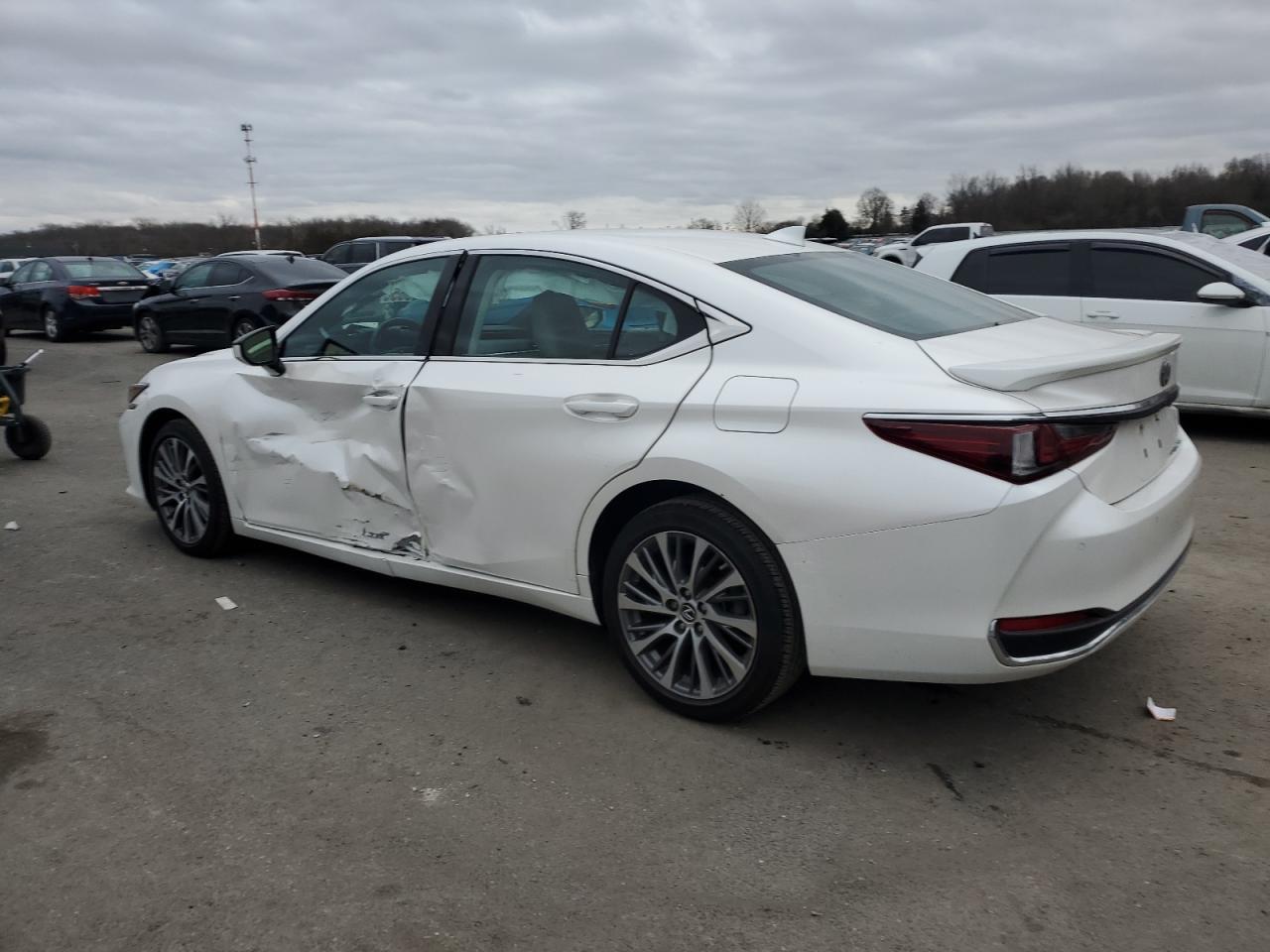 2021 LEXUS ES 250
