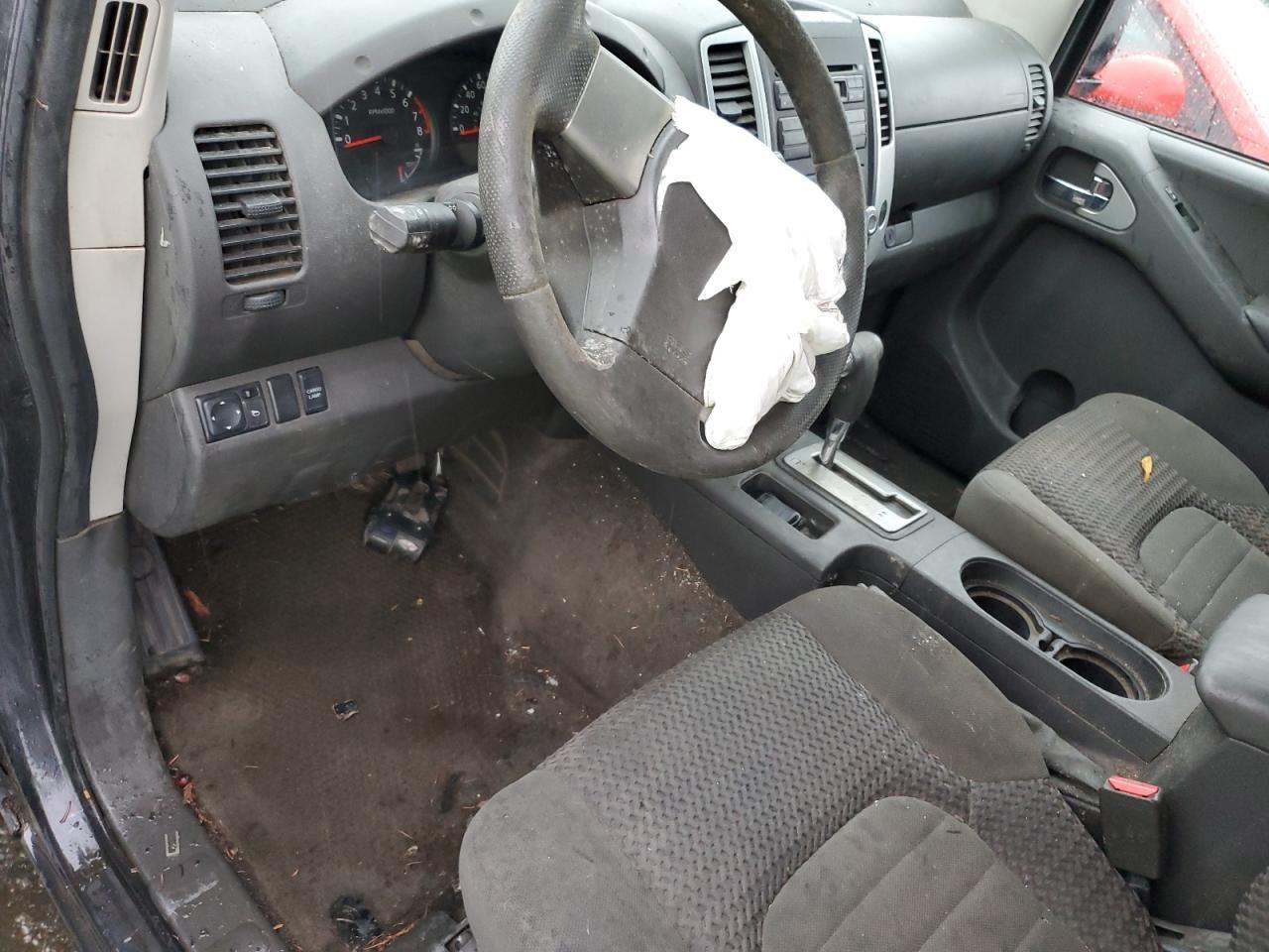 2010 NISSAN Frontier