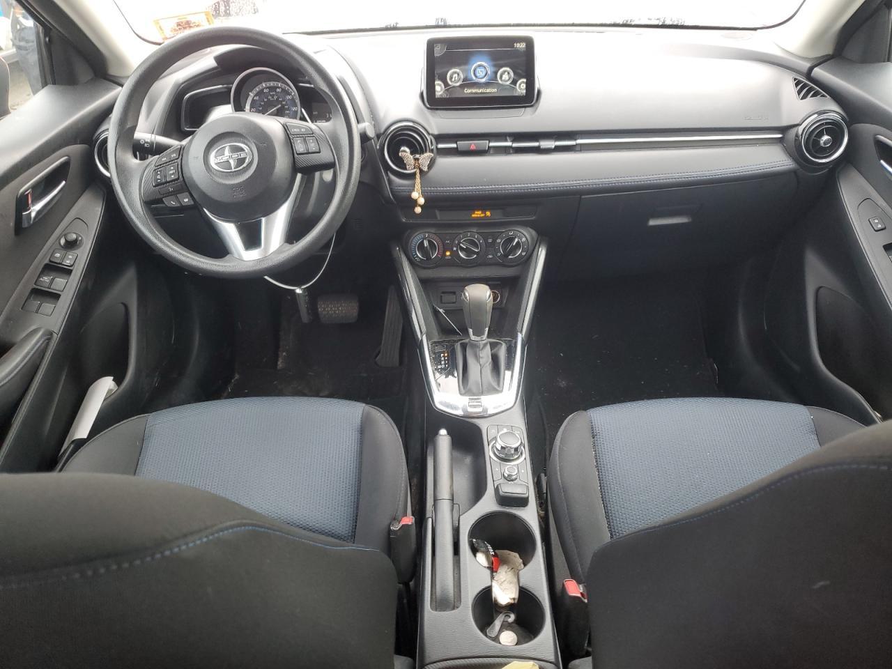 2016 TOYOTA SCION
