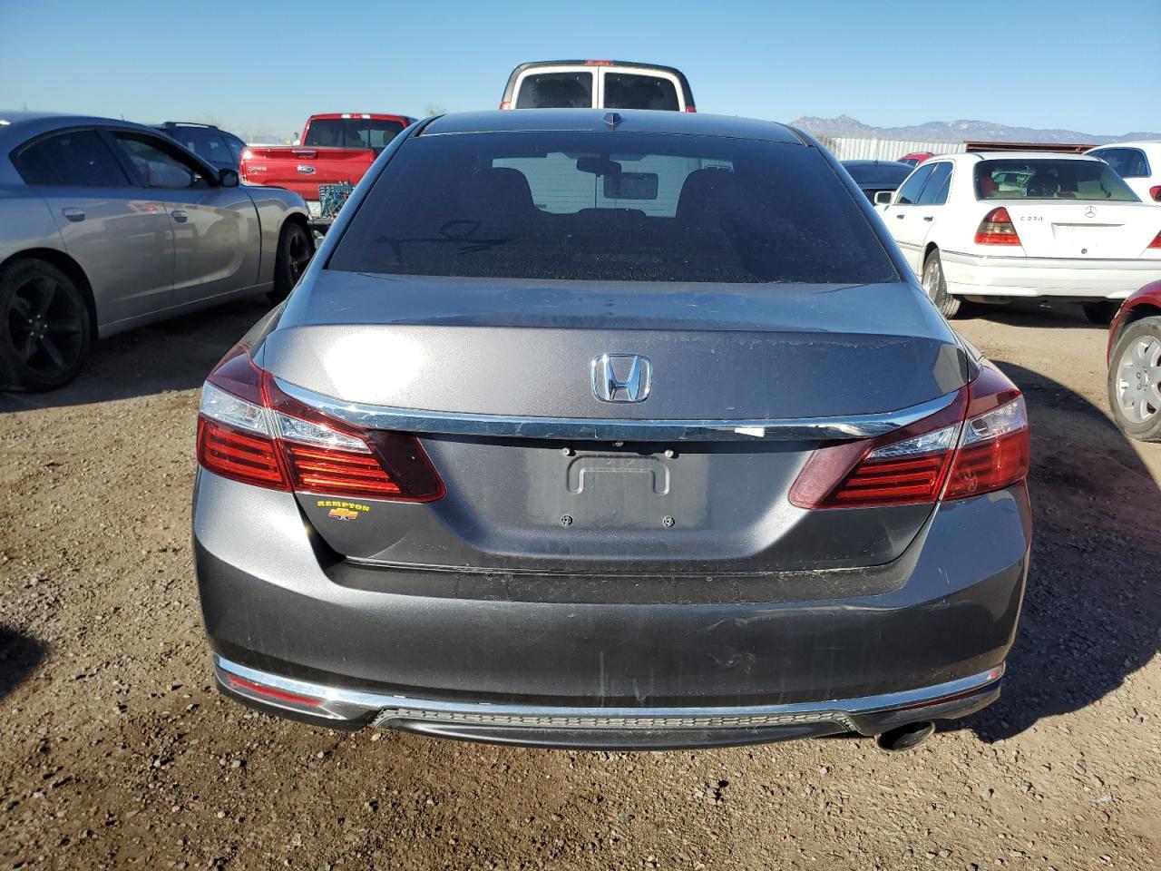 2017 HONDA ACCORD