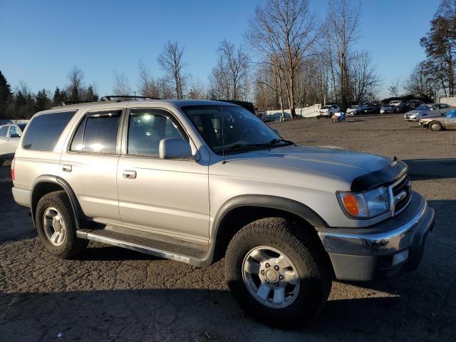 Toyota 4-Runner 2000 SR5 V6