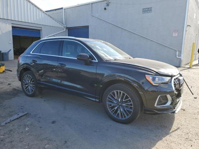 Audi Q3 2022 quattro Premium
